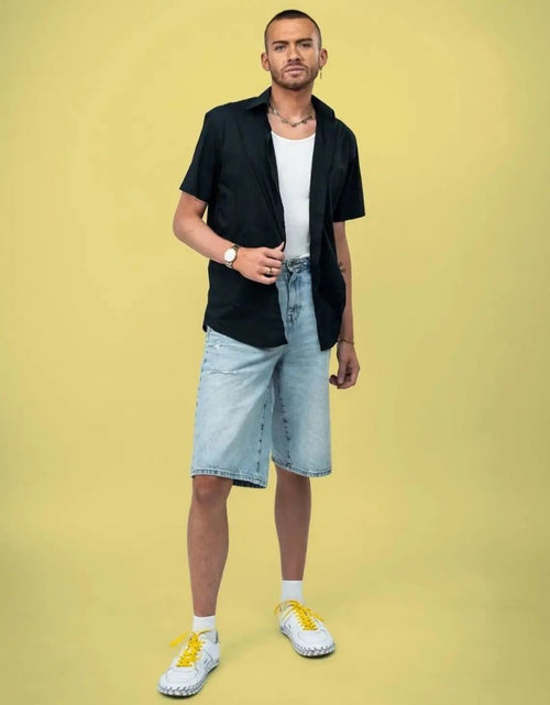 Load image into Gallery viewer, Corona Yellow
