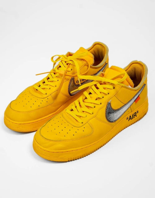 Load image into Gallery viewer, Corona Yellow
